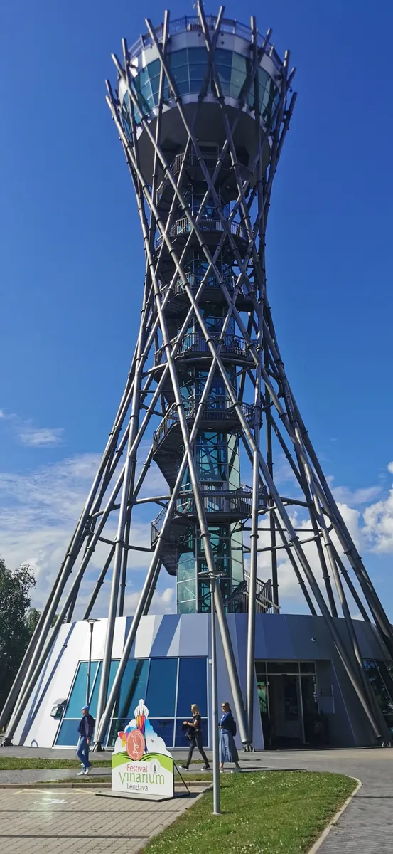 Izlet na razgledni stolp Vinarium